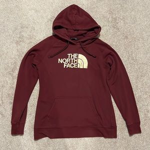 THE NORTH FACE Size M Color Burgundy Maroon Sweater with Hoodie and Logo